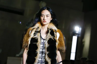Look 5